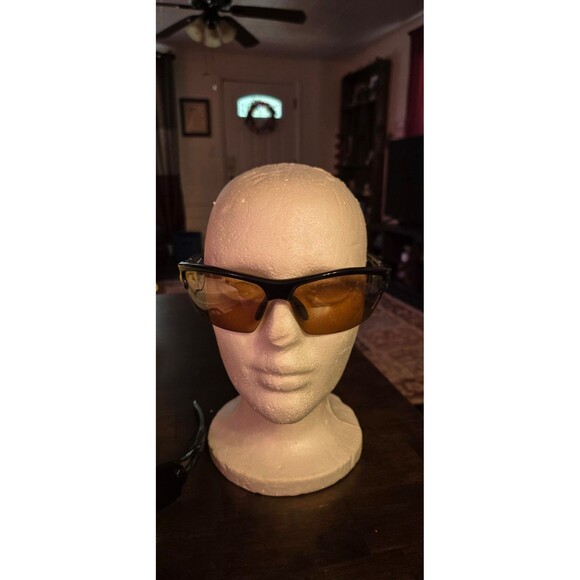 Bolle sunglasses in excellent condition - Picture 1 of 6